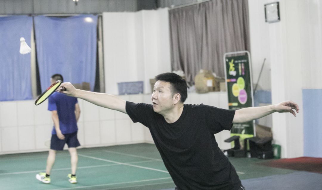 燃！百年院庆职工羽毛球赛激情之夜