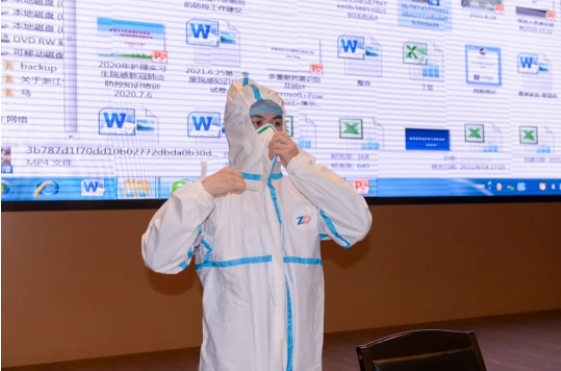 我院开展新冠病毒核酸采样技术再培训