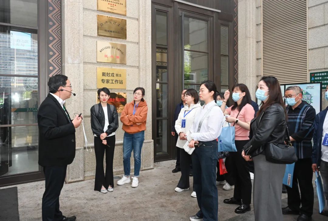 “县域医疗高质量发展”浙江行考察团来我院参访交流