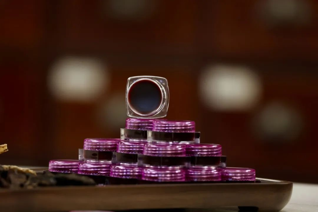 紫花烧伤膏：一抹温柔的疗愈力量