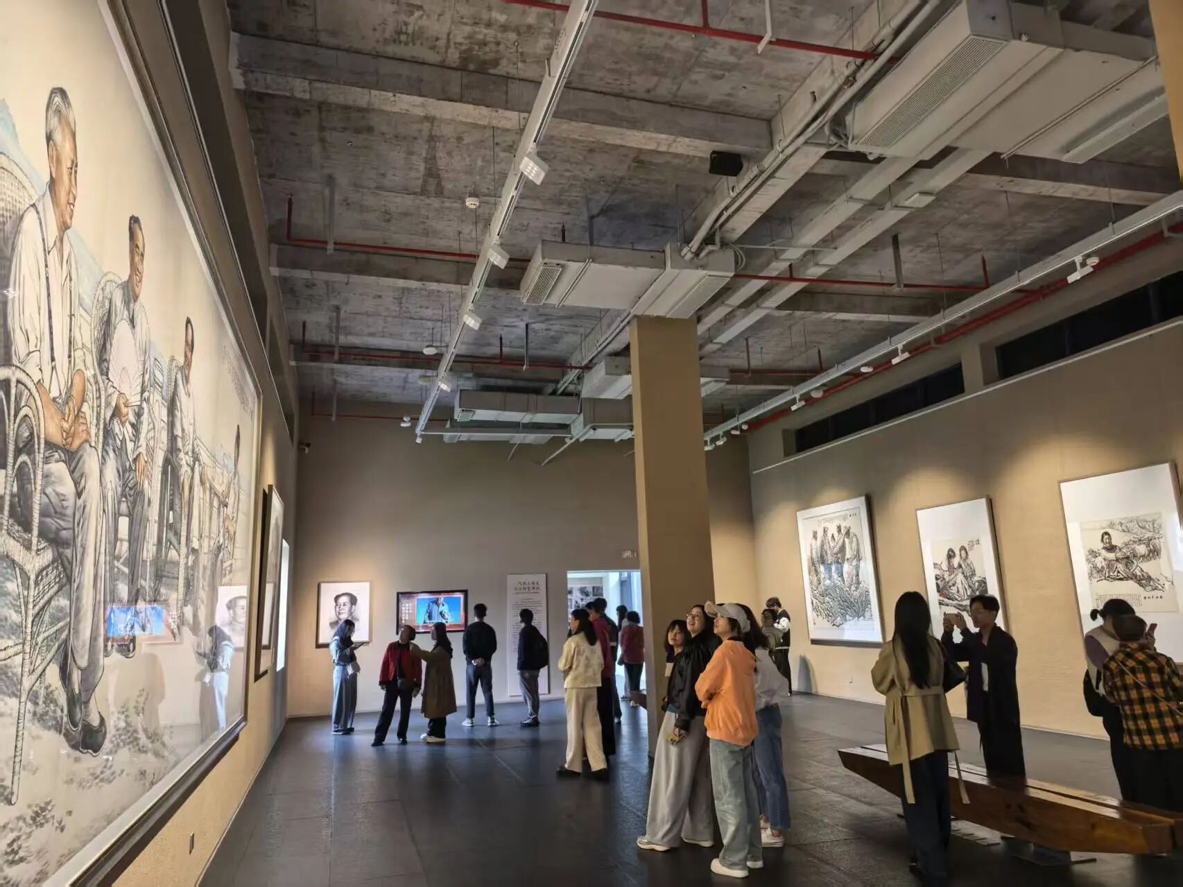 青春聚力 同心前行——市人民医院团委开展五四青年节主题联建活动